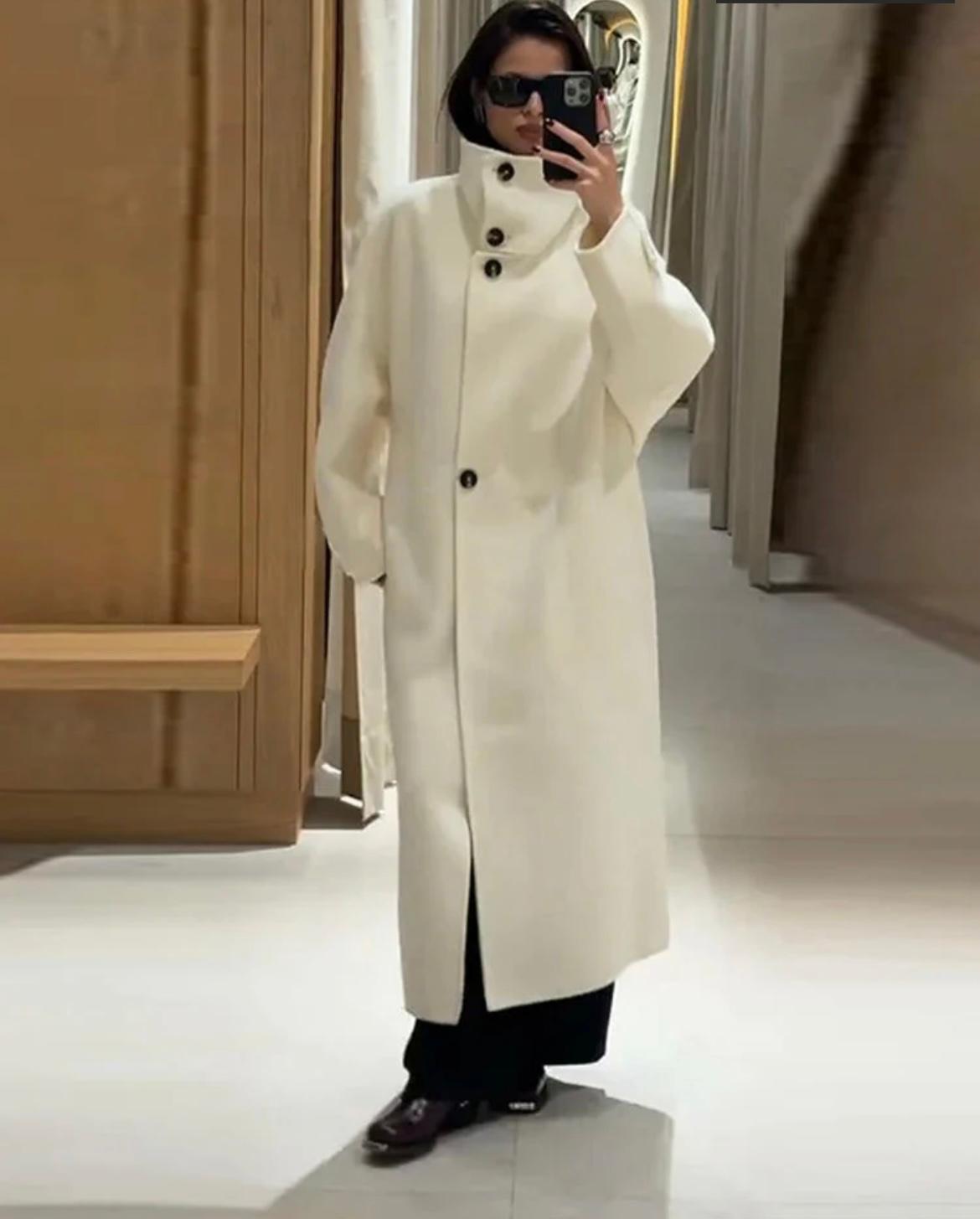 Langer Mantel Juliana mit hohem Kragen