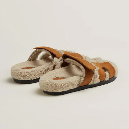 ATHENÉ | Sandalen aus Fell