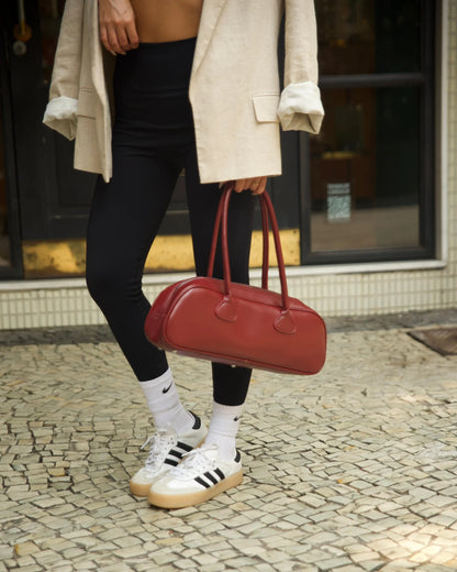 Cléo | Borsa