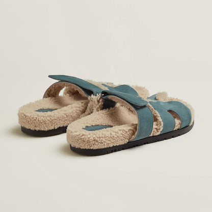 ATHENÉ | Sandalen aus Fell
